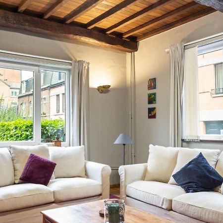 Stylish Apartment In Dinant Near The Maas Eksteriør bilde