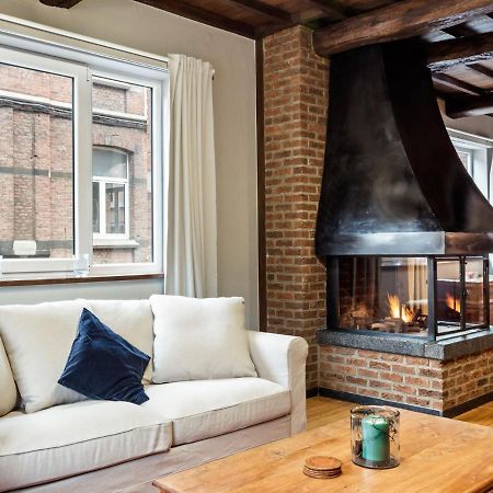 Stylish Apartment In Dinant Near The Maas Eksteriør bilde