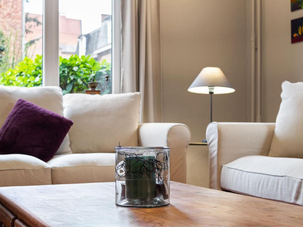 Stylish Apartment In Dinant Near The Maas Eksteriør bilde