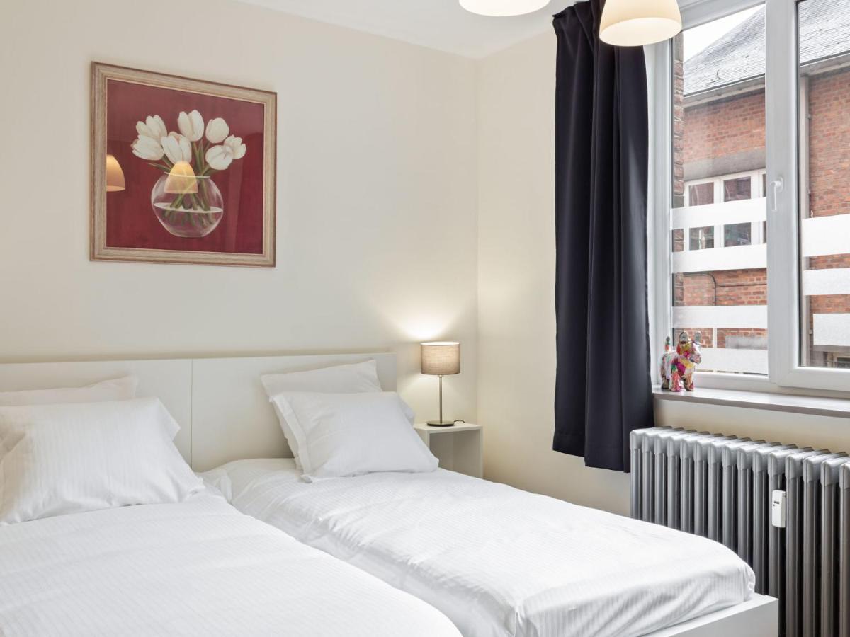 Stylish Apartment In Dinant Near The Maas Eksteriør bilde