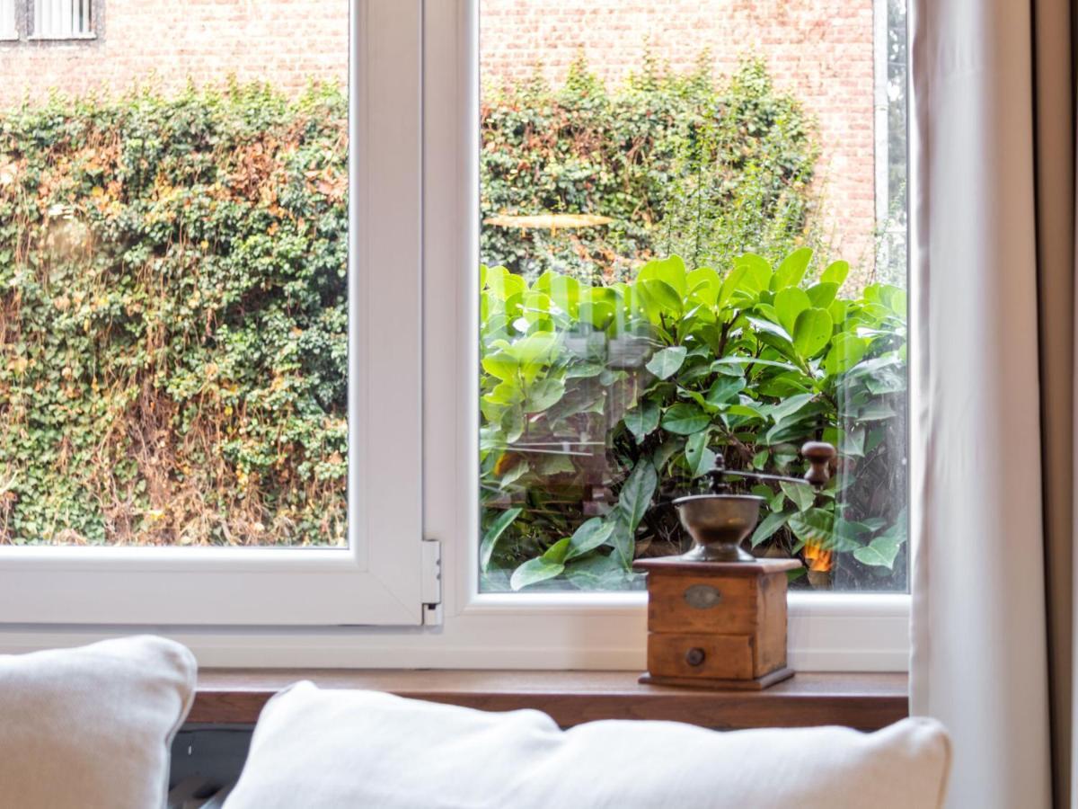 Stylish Apartment In Dinant Near The Maas Eksteriør bilde