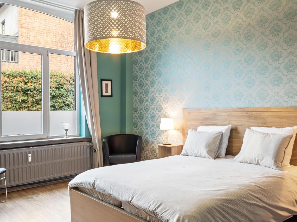 Stylish Apartment In Dinant Near The Maas Eksteriør bilde